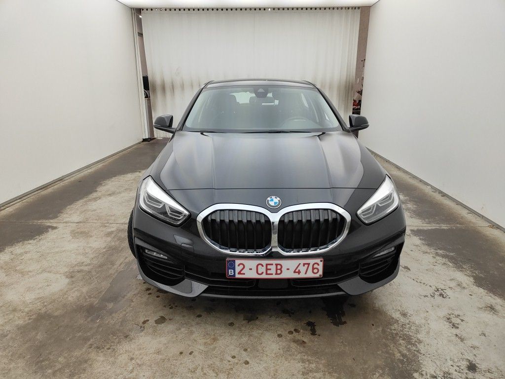 BMW 1 Reeks Hatch 116dA (85 kW) 5d photo