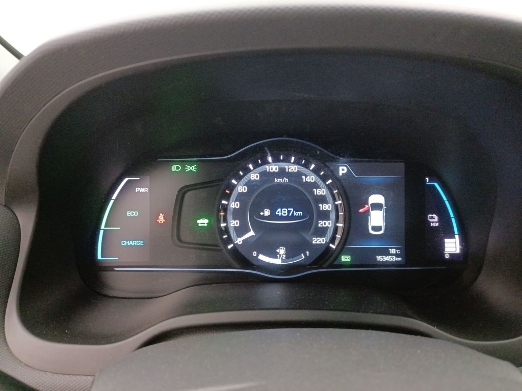 Hyundai Ioniq 1.6 Plug-in Hybride Premium 5d photo