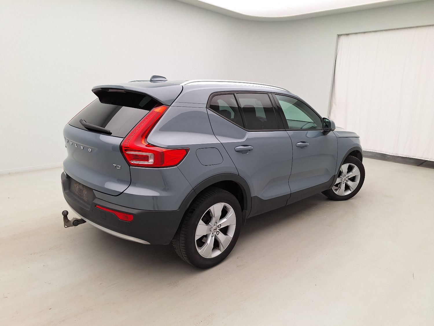 Volvo, XC40 '17, Volvo XC40 T3 Momentum Pro 5d photo