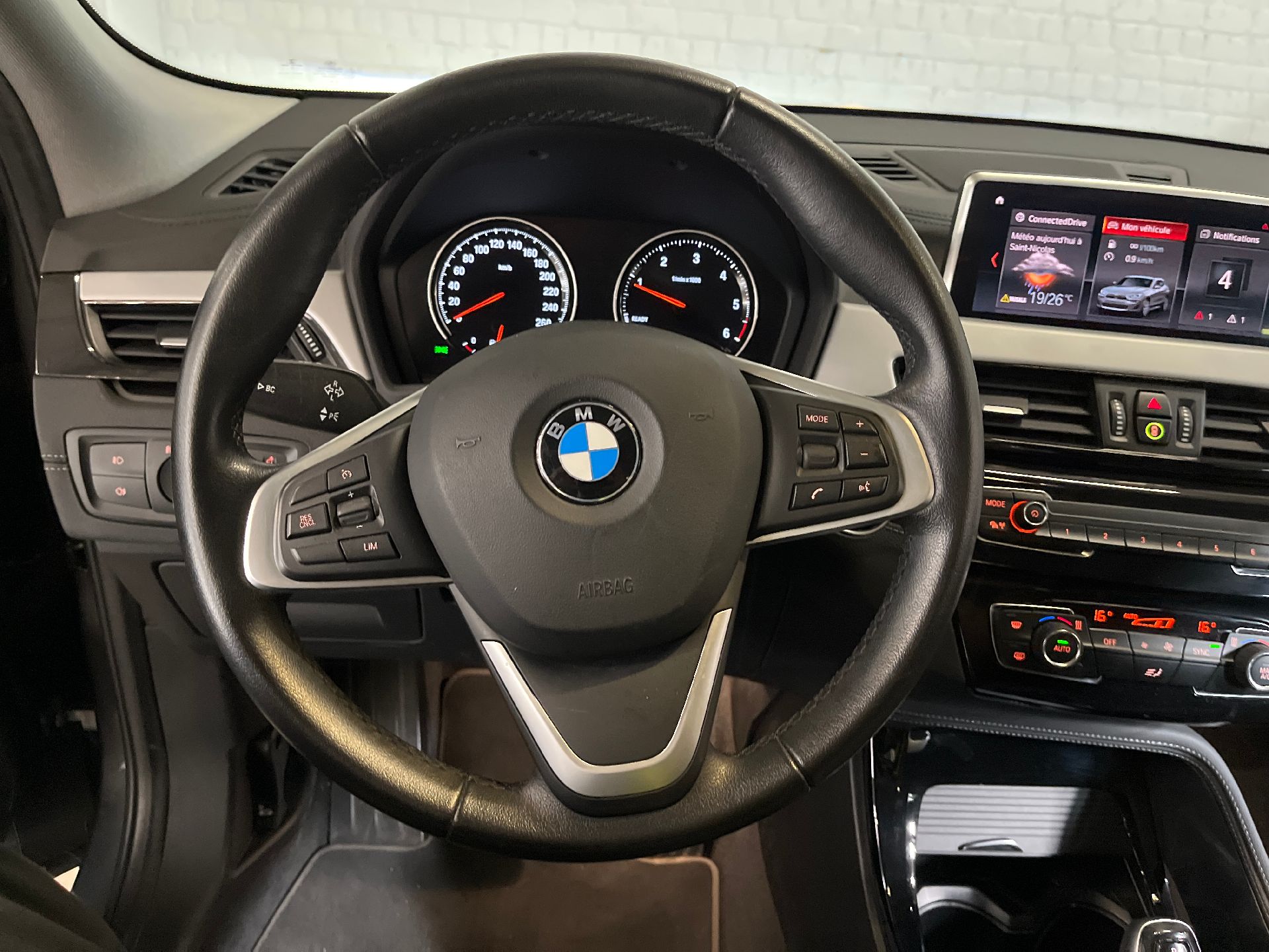 BMW, X2 '17, BMW X2 sDrive18d 100kW Aut. 5d photo