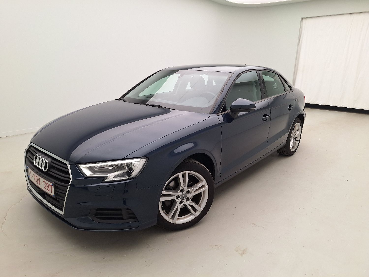 Audi, A3 Berline FL'16, Audi A3 Berline 1.0 TFSi 30 85kW 4d photo