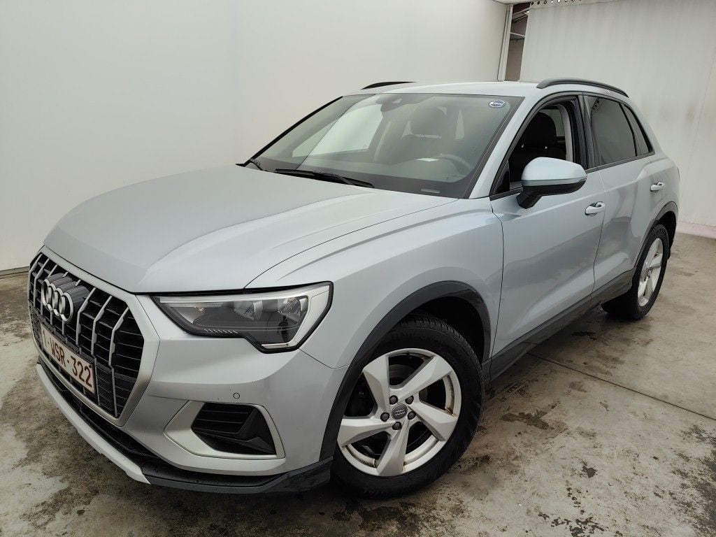 Audi Q3 35 TDI S tronic Advanced 5d