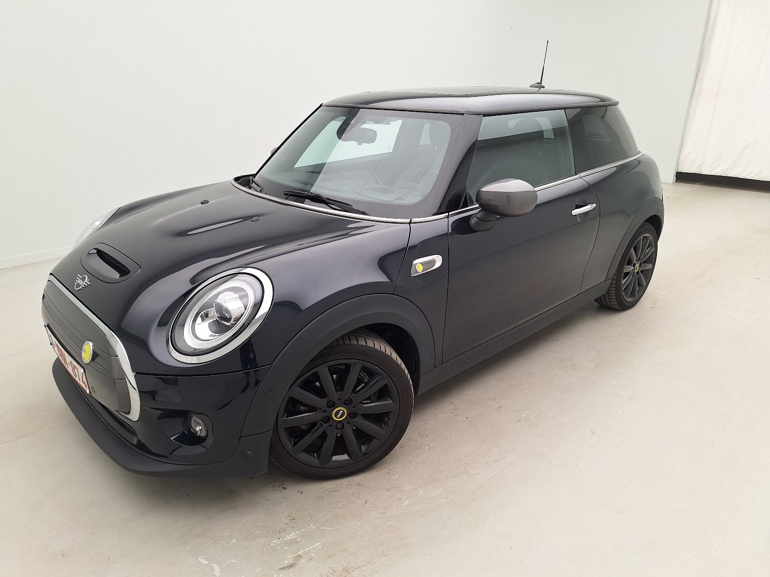 MINI, Mini 3d '14, Mini Cooper SE XL 3d photo