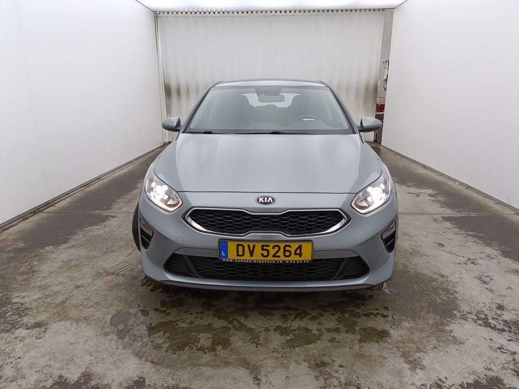 KIA CEED DIESEL - 2018 1.6 CRDi 136 MHEV Navi Edition 5d photo