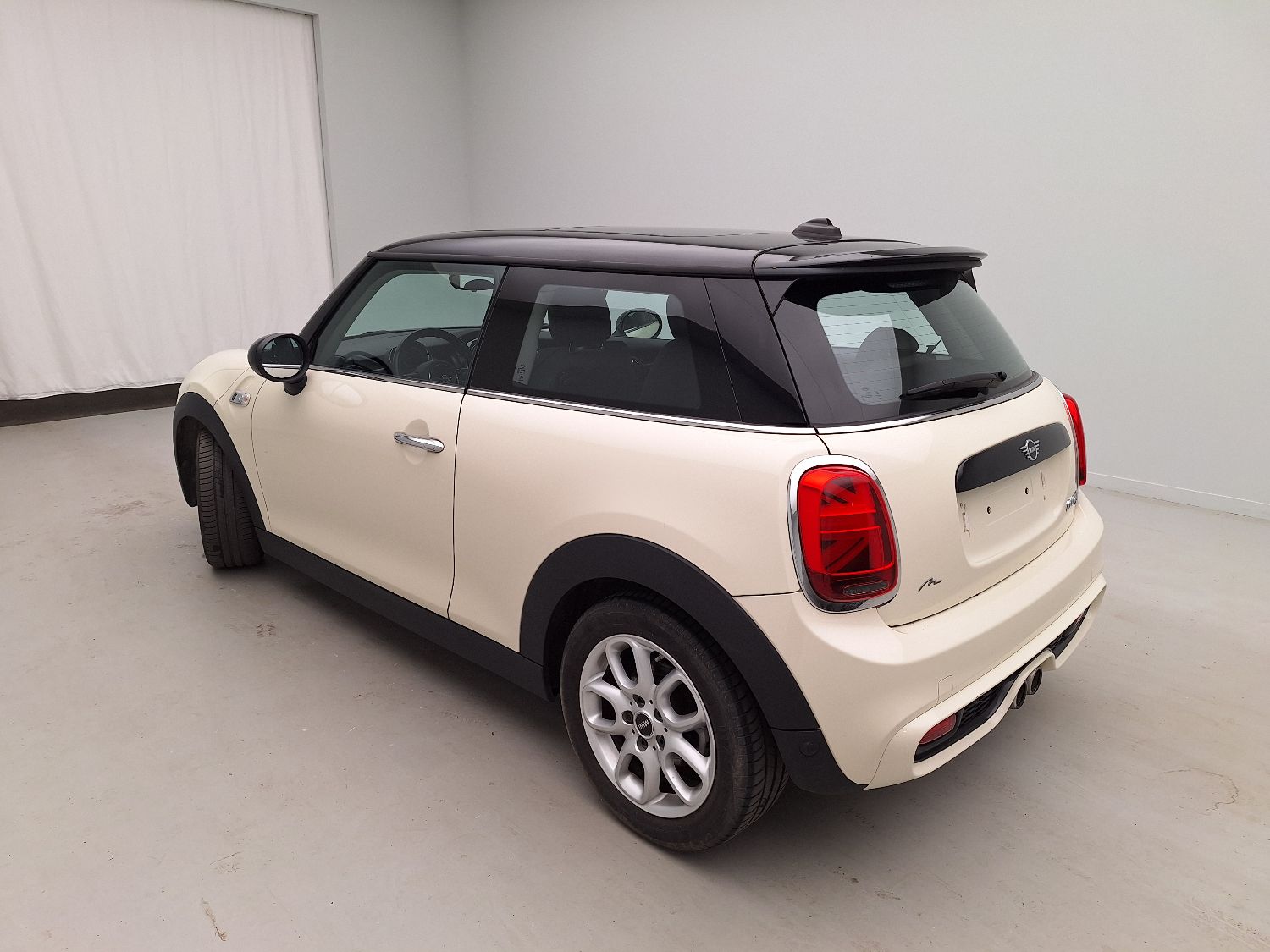 MINI, Mini 3d '14, Mini Cooper S (120 kW) Aut. 3d photo