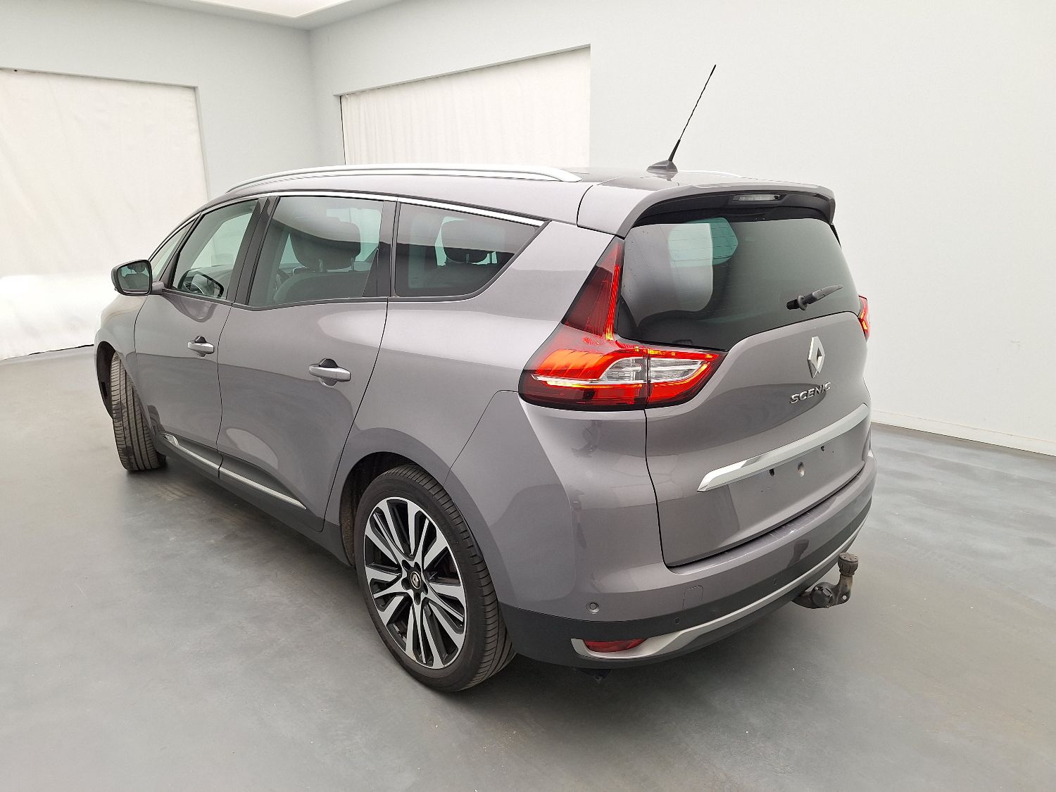 Renault, Gr.Sc�nic '16, Renault Grand Sc�nic Blue dCi 150 EDC Initiale Par 7pl photo