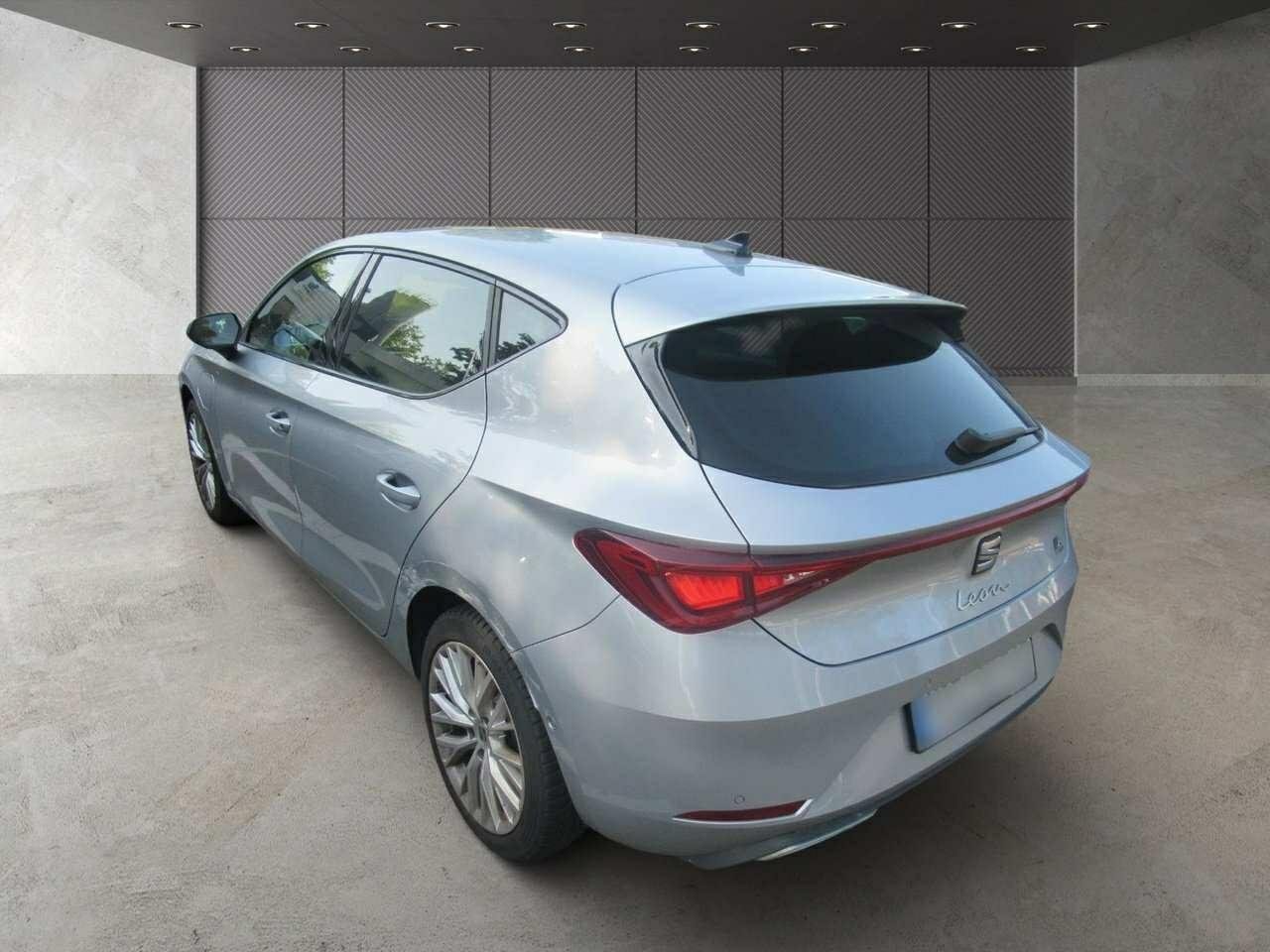 Seat FR e-Hybrid Leon 1.4 e-Hybrid DSG FR photo