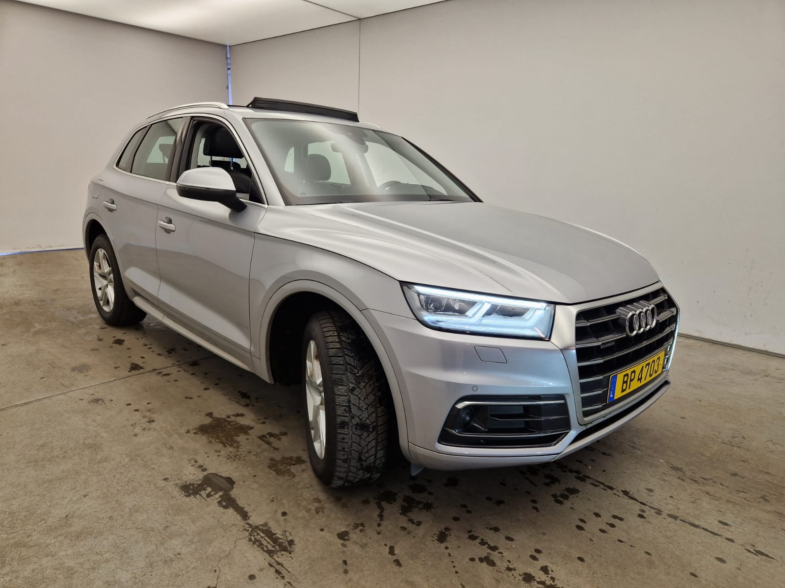 AUDI Q5 DIESEL - 2017 40 TDi 190 Quattro Design S tron.(EU6d-TEMP) 5d photo