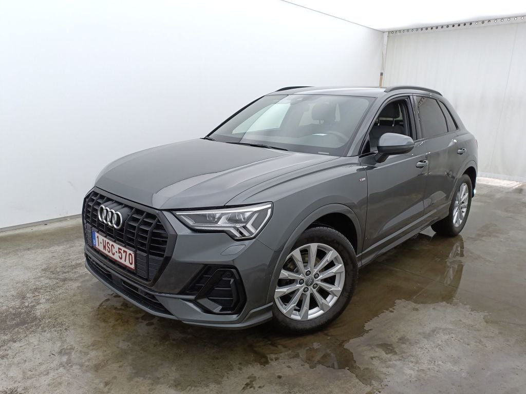 Audi Q3 35 TFSI S tronic S line 5d