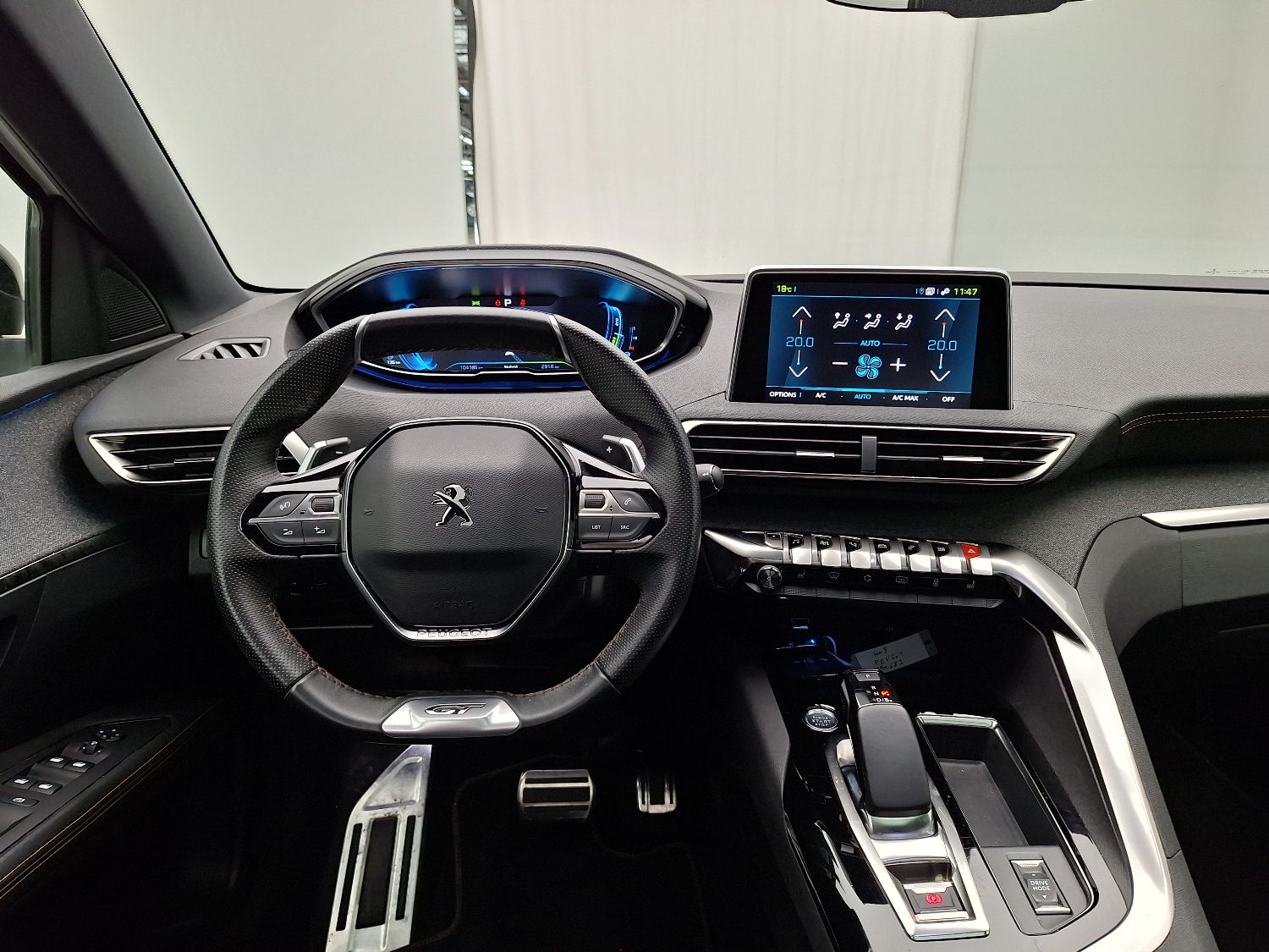 Peugeot, 3008 '16, Peugeot 3008 Hybrid 225 e-Auto8 GT Line 5d photo