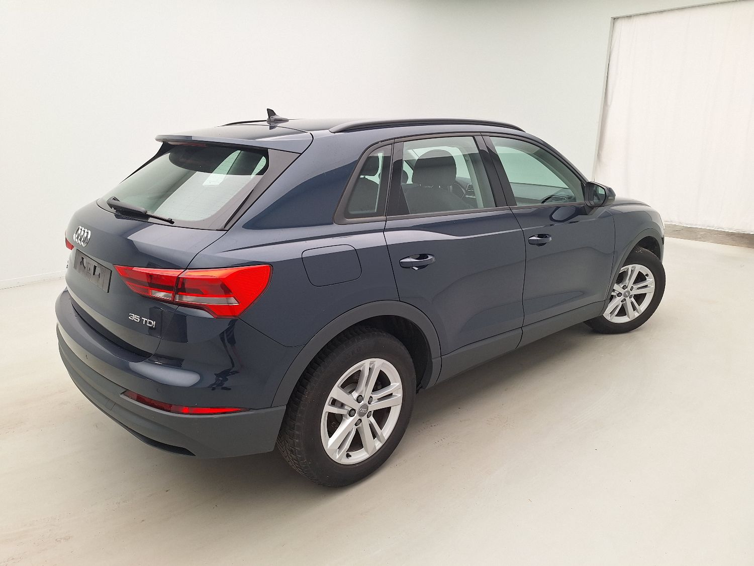 Audi, Q3 '18, Audi Q3 35 TDI S Tronic Business Edition 5d photo