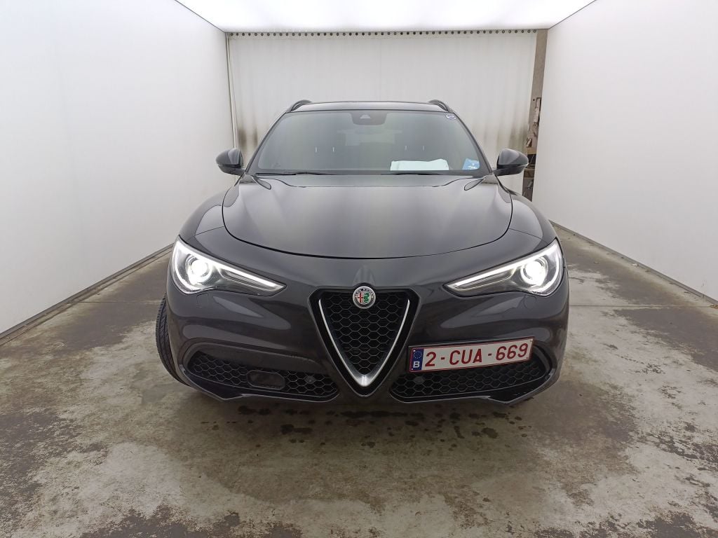 Alfa Romeo Stelvio 2.0 200 Super AWD 5d photo