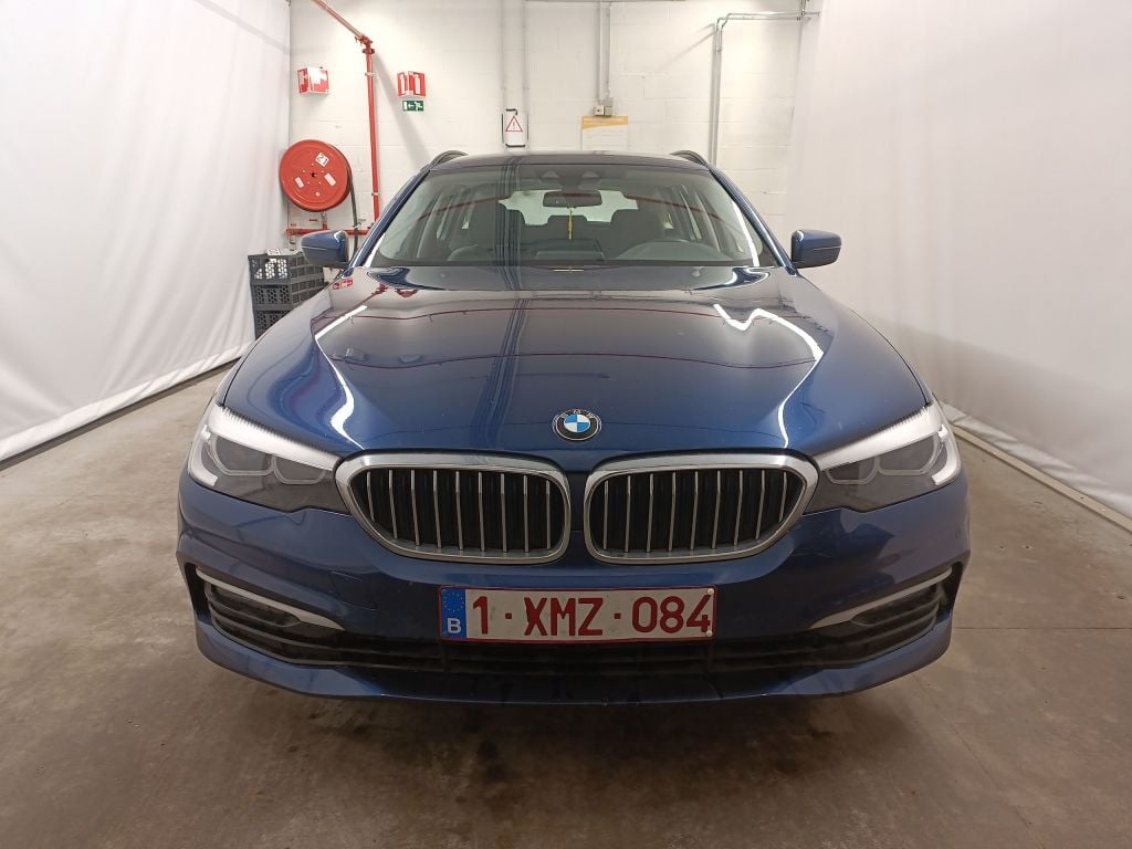 BMW 5 Reeks Touring 518d Aut. (110 kW) 5d photo