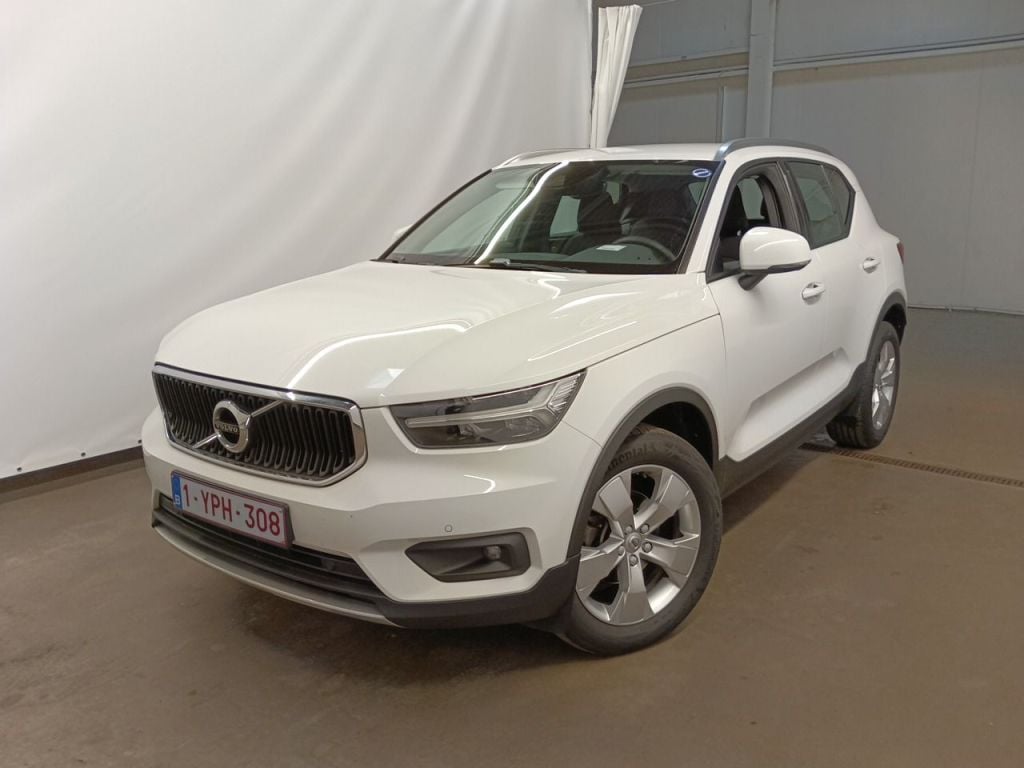 Volvo XC40 T3 Momentum Pro 5d