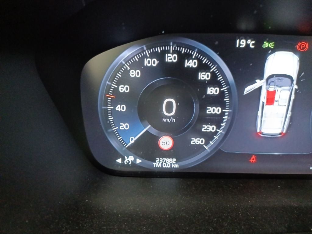 Volvo V60 D3 Geartronic Momentum Pro 5d photo