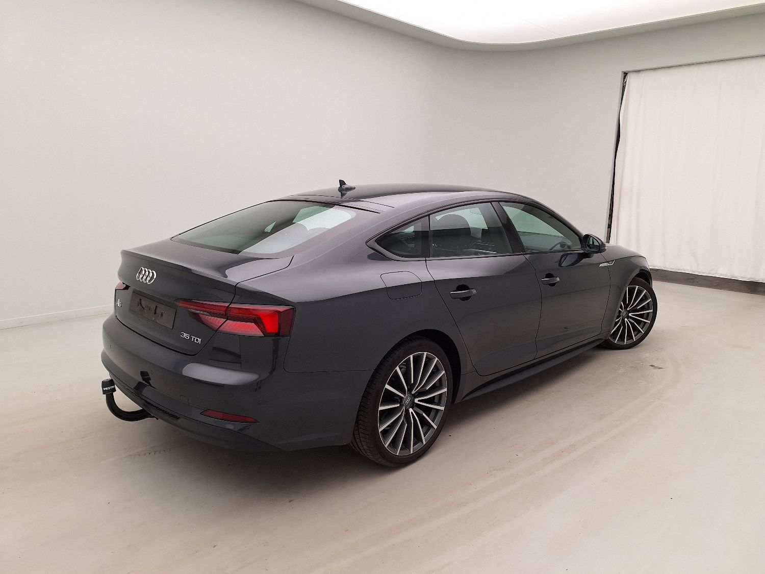 Audi, A5 SB '16, Audi A5 Sportback 35 TDi 120kW S tronic Bus. Ed. S photo