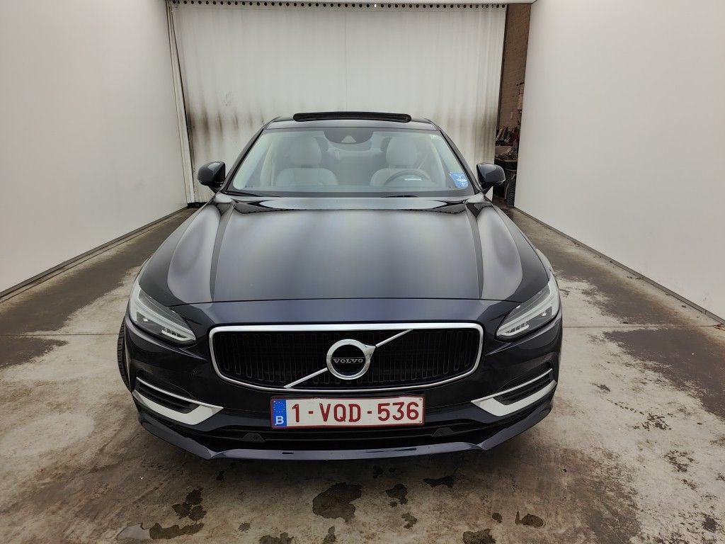 Volvo S90 T8 e4x4 Geartronic Momentum 4d