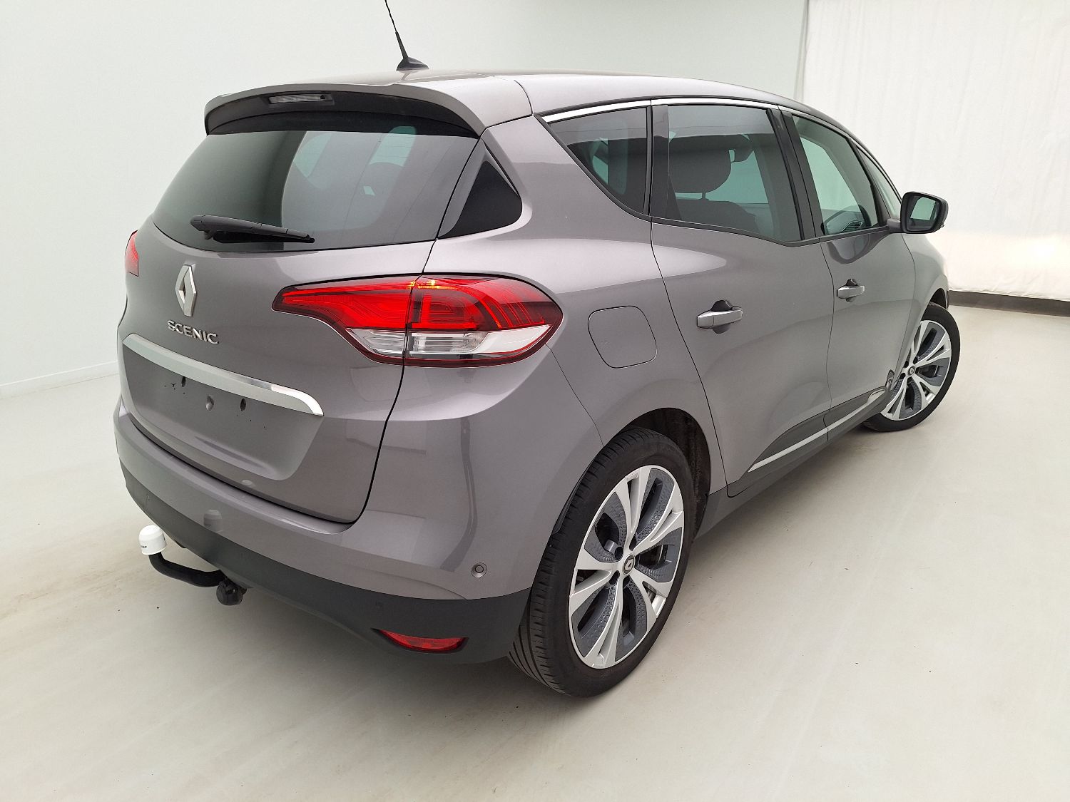 Renault, Sc�nic '16, Renault Sc�nic Blue dCi 120 EDC Intens 5d photo