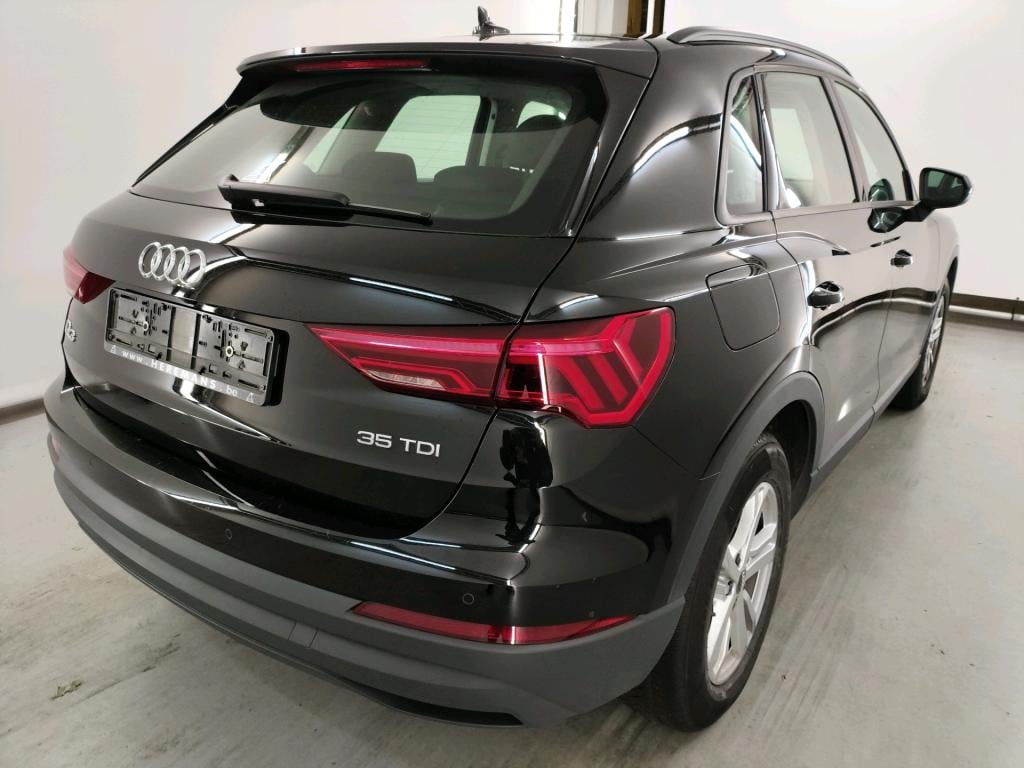 AUDI Q3 DIESEL - 2019 35 TDi Business Edition S tronic photo