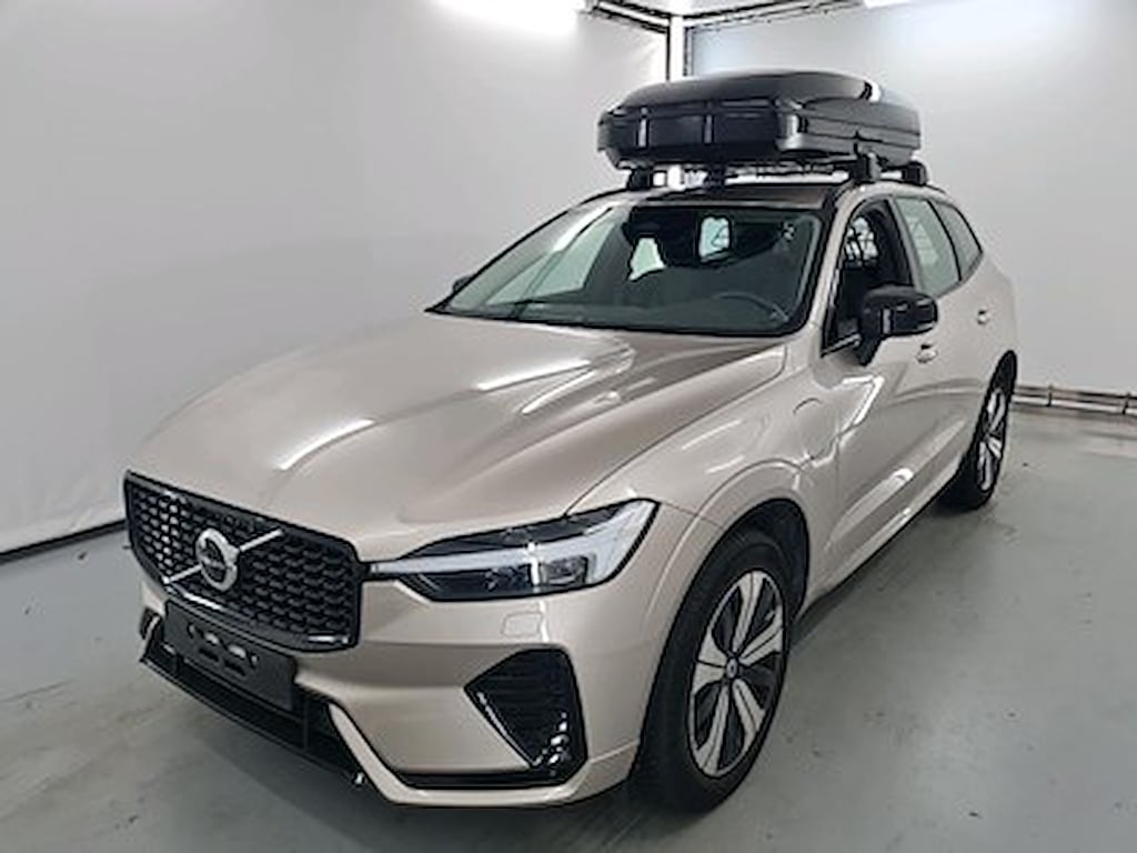 VOLVO XC60 2.0 T6 PHEV PLUS DARK AUTO 4WD Convenience Travel