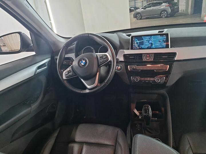 BMW X1 X1 sDrive16dA (85 kW) 85kW/116pk  5D/P Auto-7 photo