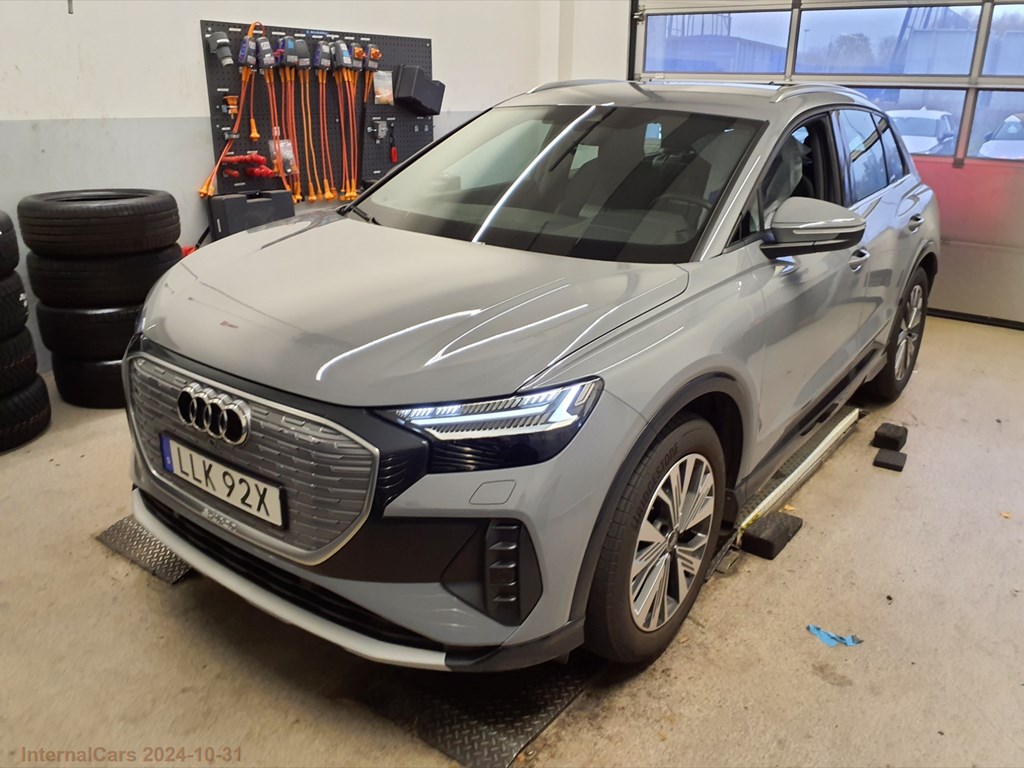 Audi Proline advanced, proline, förarkomfortpaket, assistanspaket plus, evolutionspkt Q4 40 E-TRON