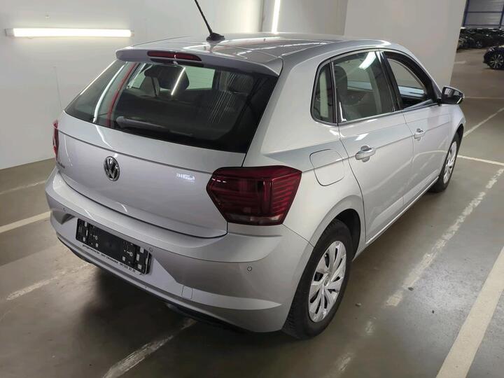 Volkswagen Polo Polo 1.0 TSI Comfortline DSG 70kW/95pk  5D/P Auto-7 photo