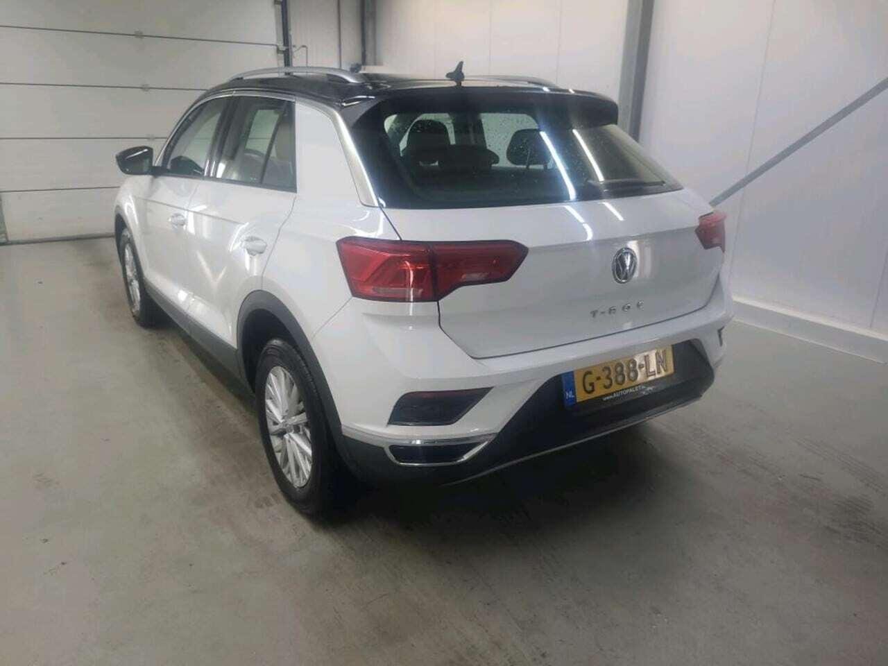 VOLKSWAGEN T-Roc 1.5 T photo