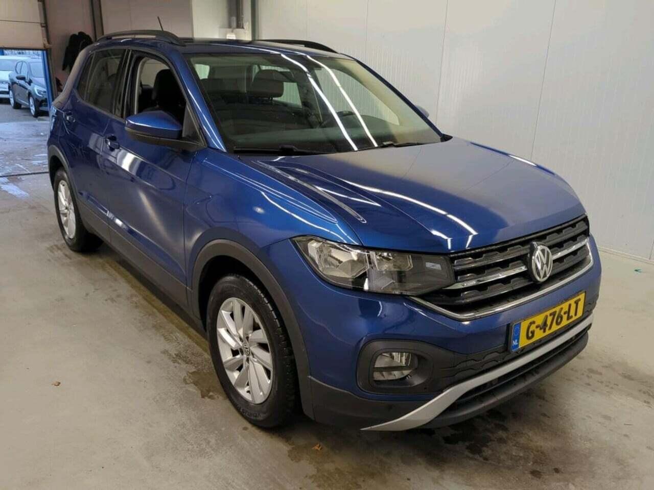 VOLKSWAGEN T-Cross 1.0 T photo