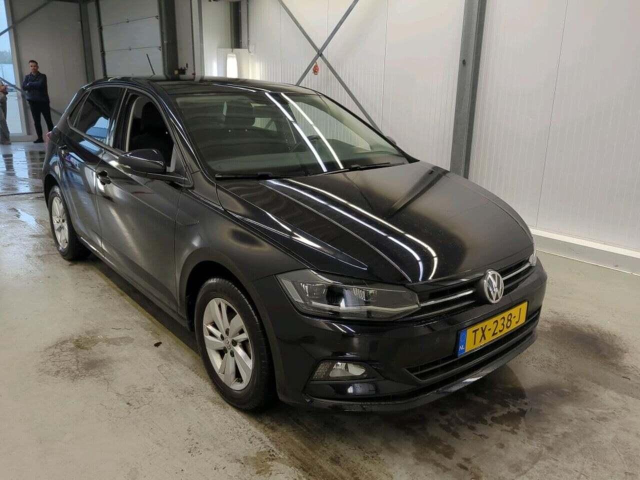 VOLKSWAGEN POLO 1.0 T photo