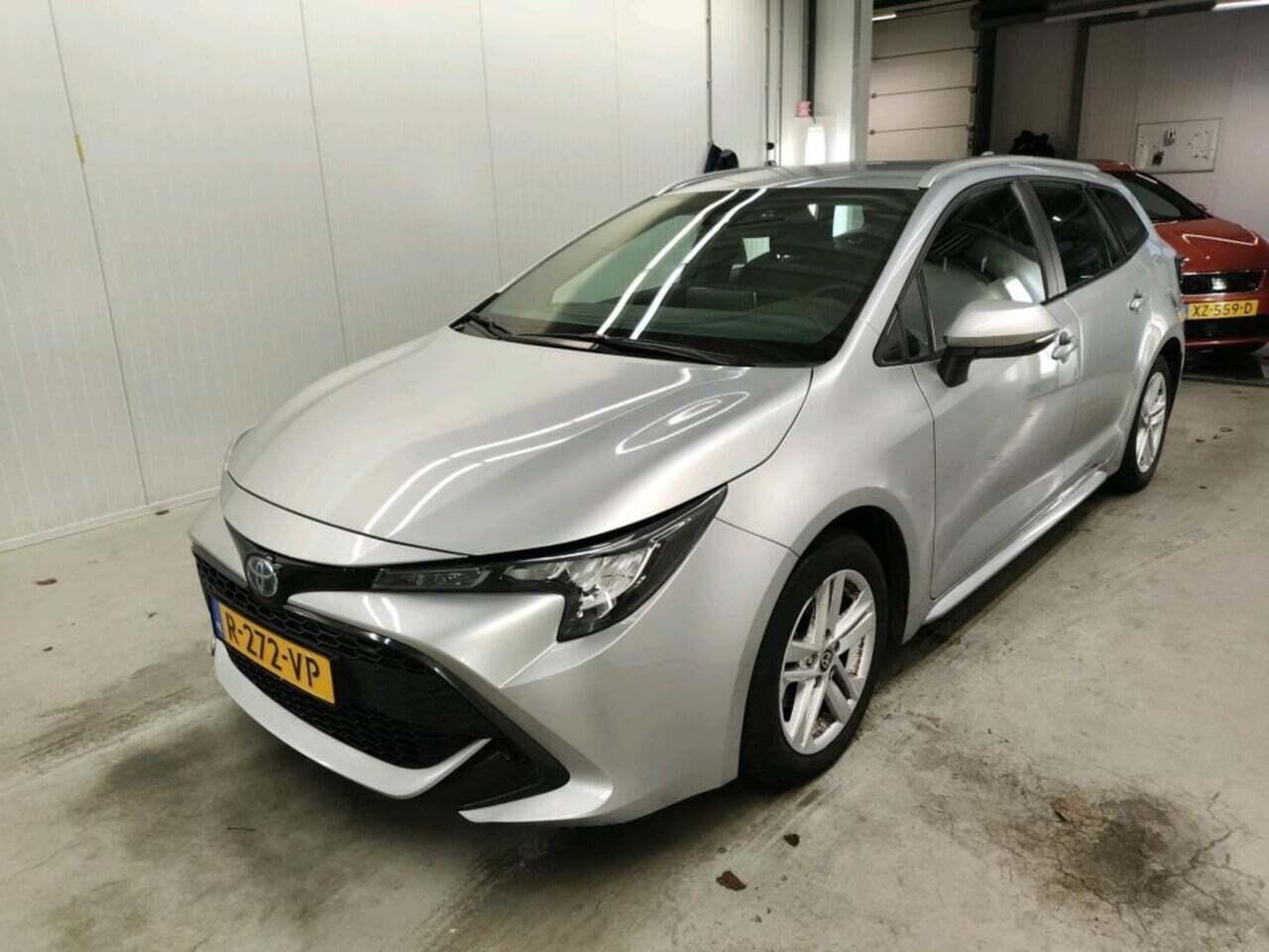 TOYOTA Corolla Touring Sports 1.8