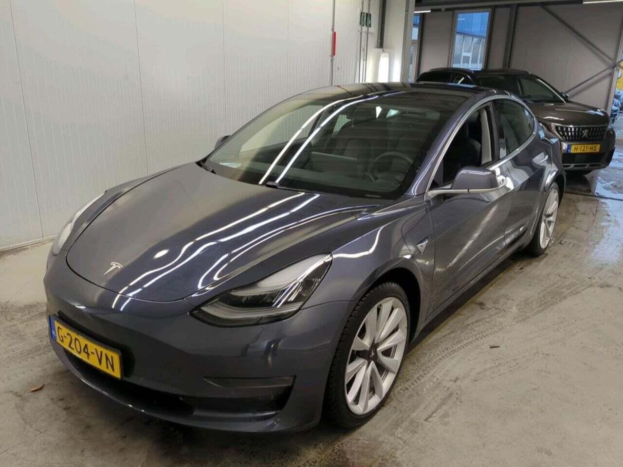 Tesla Model 3 Long R