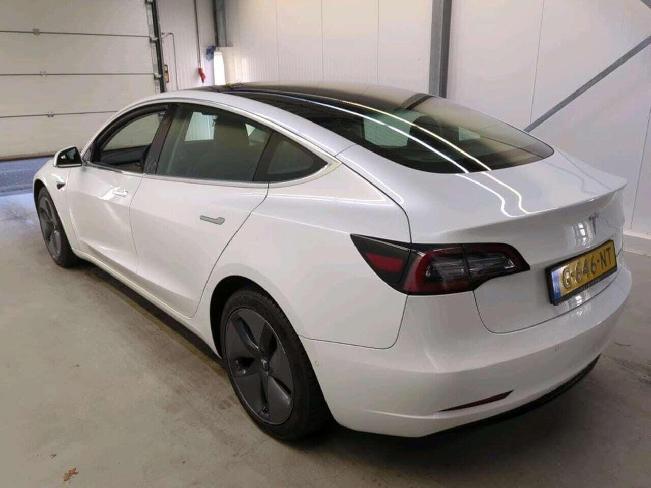 Tesla Model 3 Long R photo