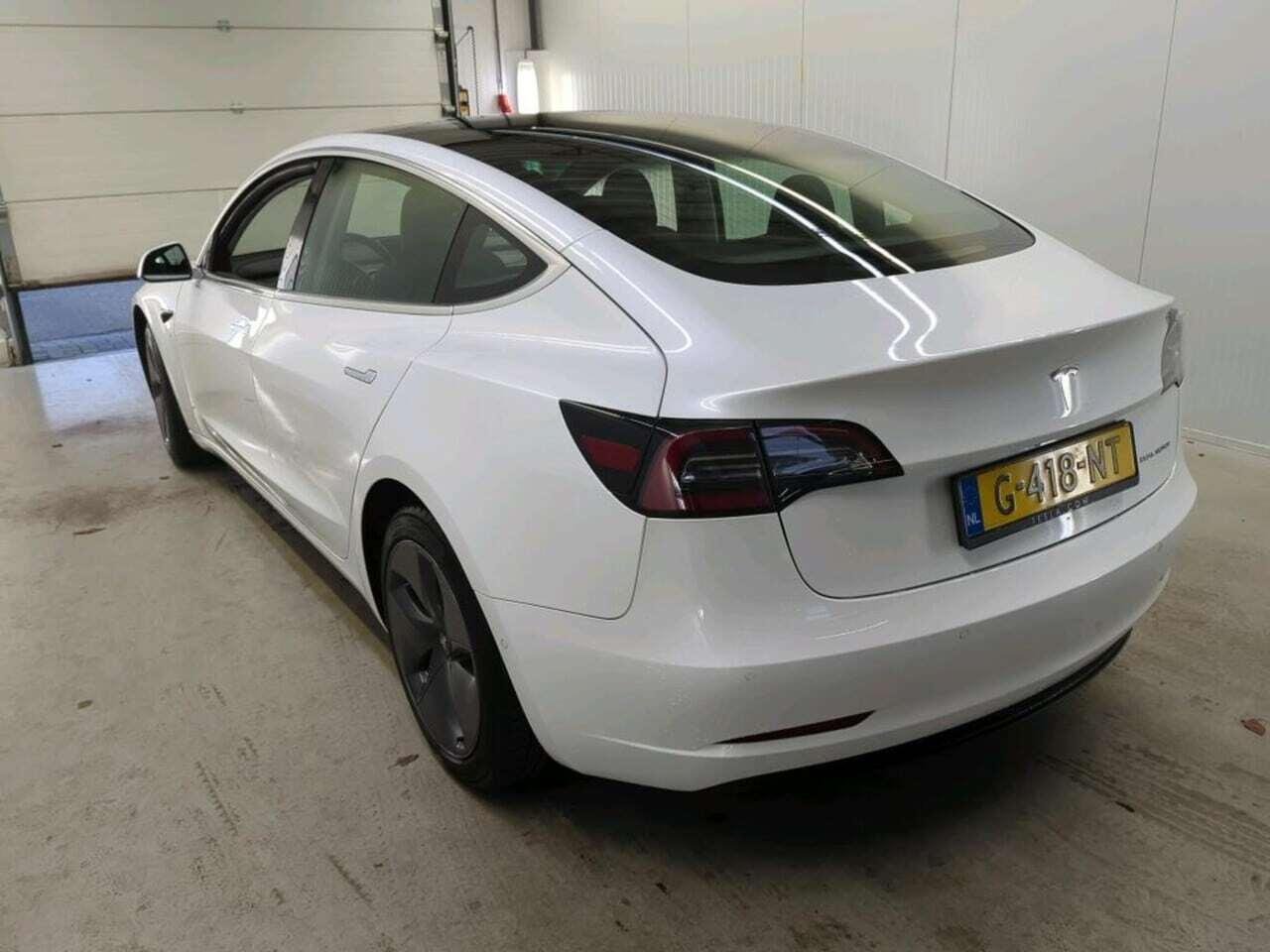 Tesla Model 3 Long R photo