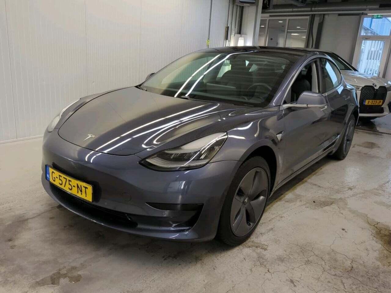 Tesla Model 3 Standard R