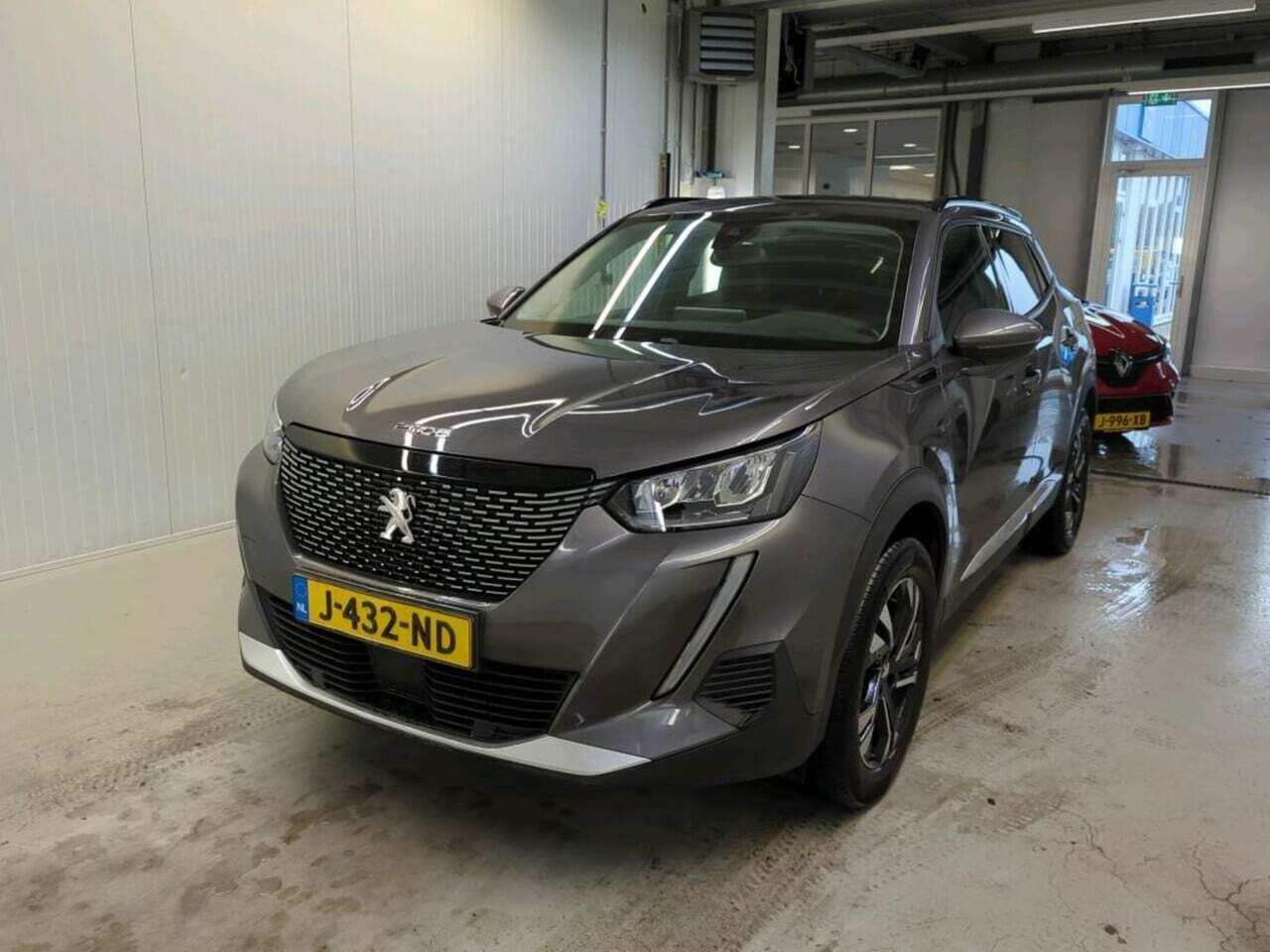 PEUGEOT 2008 1.2