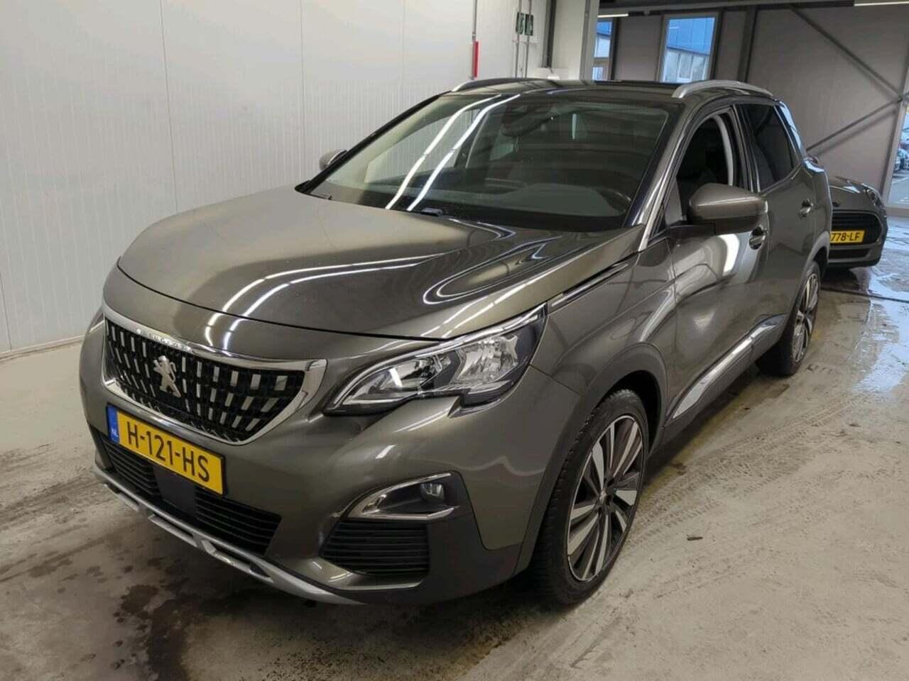 PEUGEOT 3008 1.5 BlueHDi