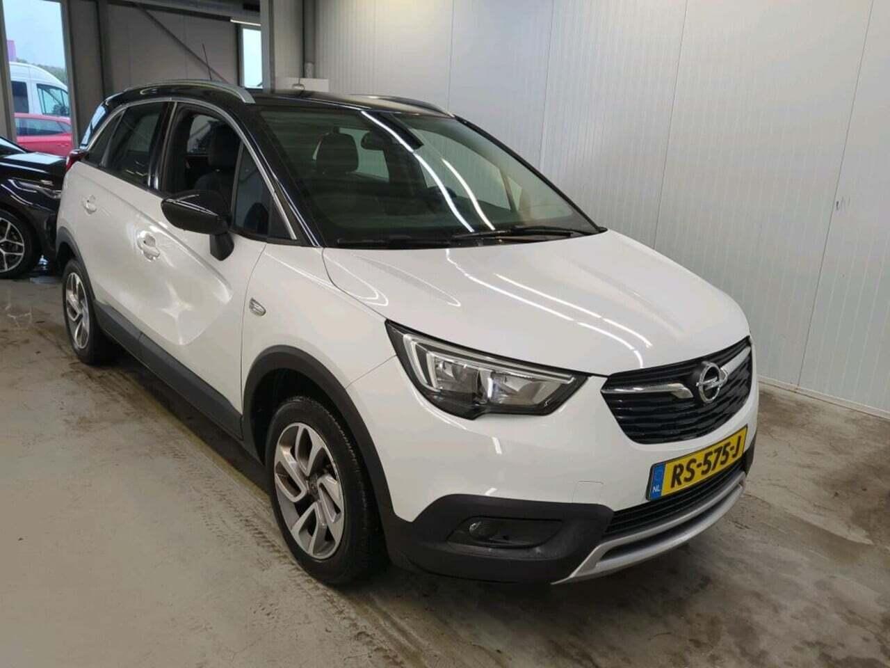 OPEL Crossland X 1.2 Turbo photo