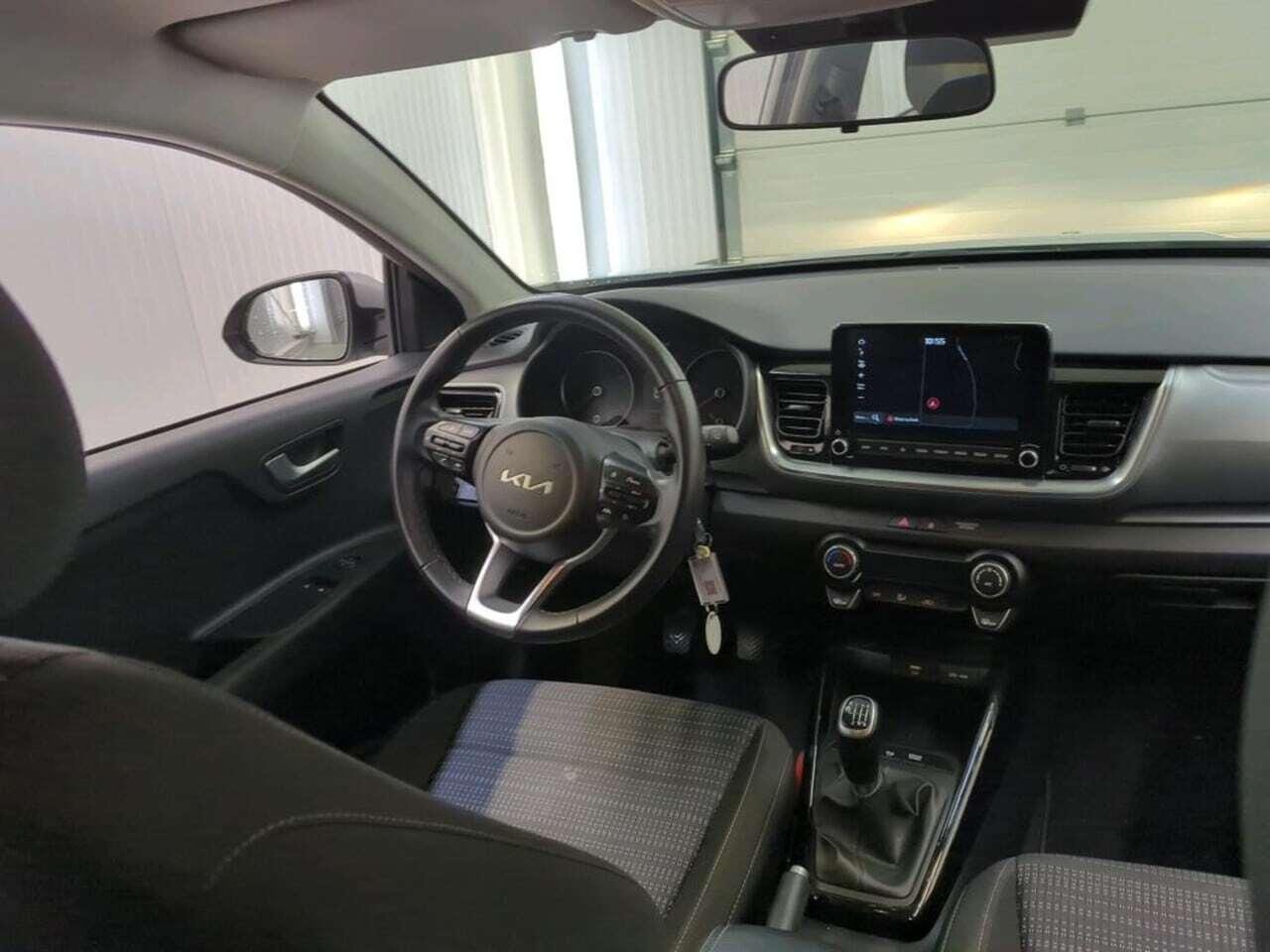 KIA Stonic 1.0 T photo