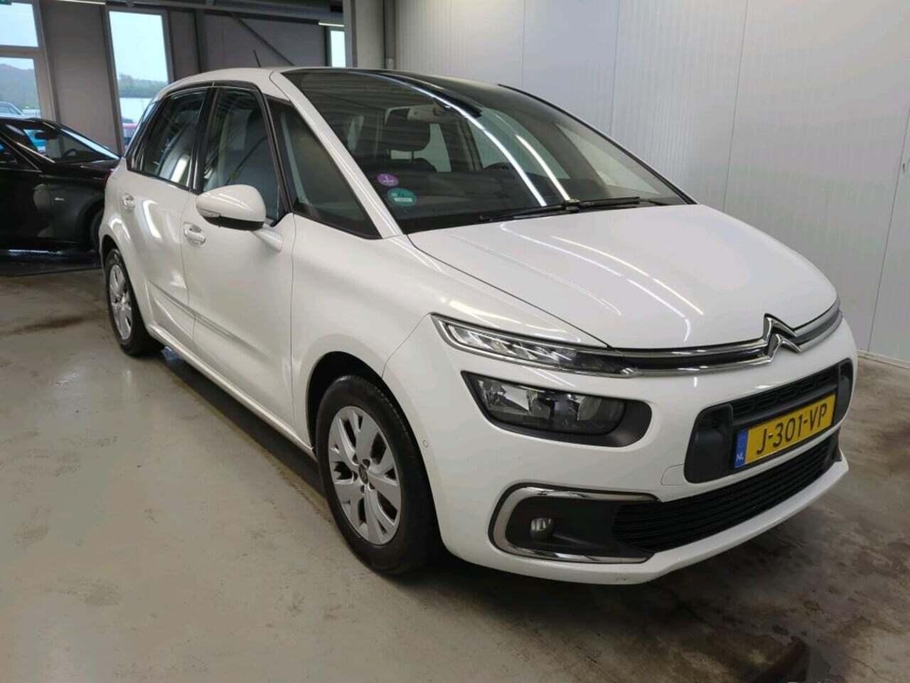 CITROEN C4 SpaceTourer 1.2 photo