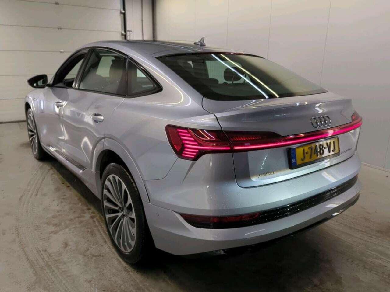 AUDI e-tron Sportback 55 photo