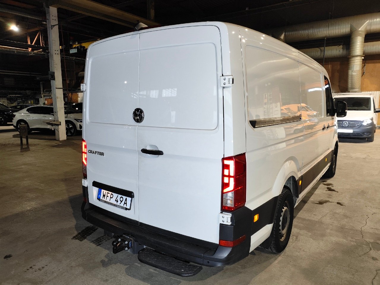 Vw Dragkrok, värmare, backkamera, Parkeringssensorer Fram | Bak CRAFTER 35 2.0 TDI photo