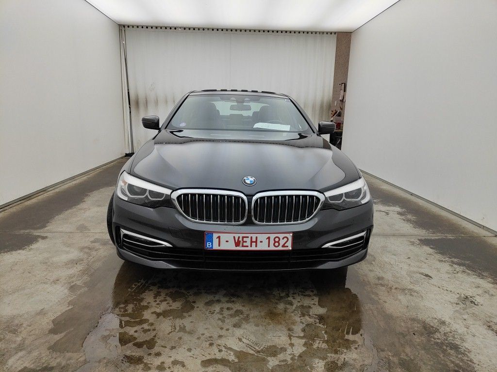 BMW 5 Reeks Berline 530e iPerformance 4d photo