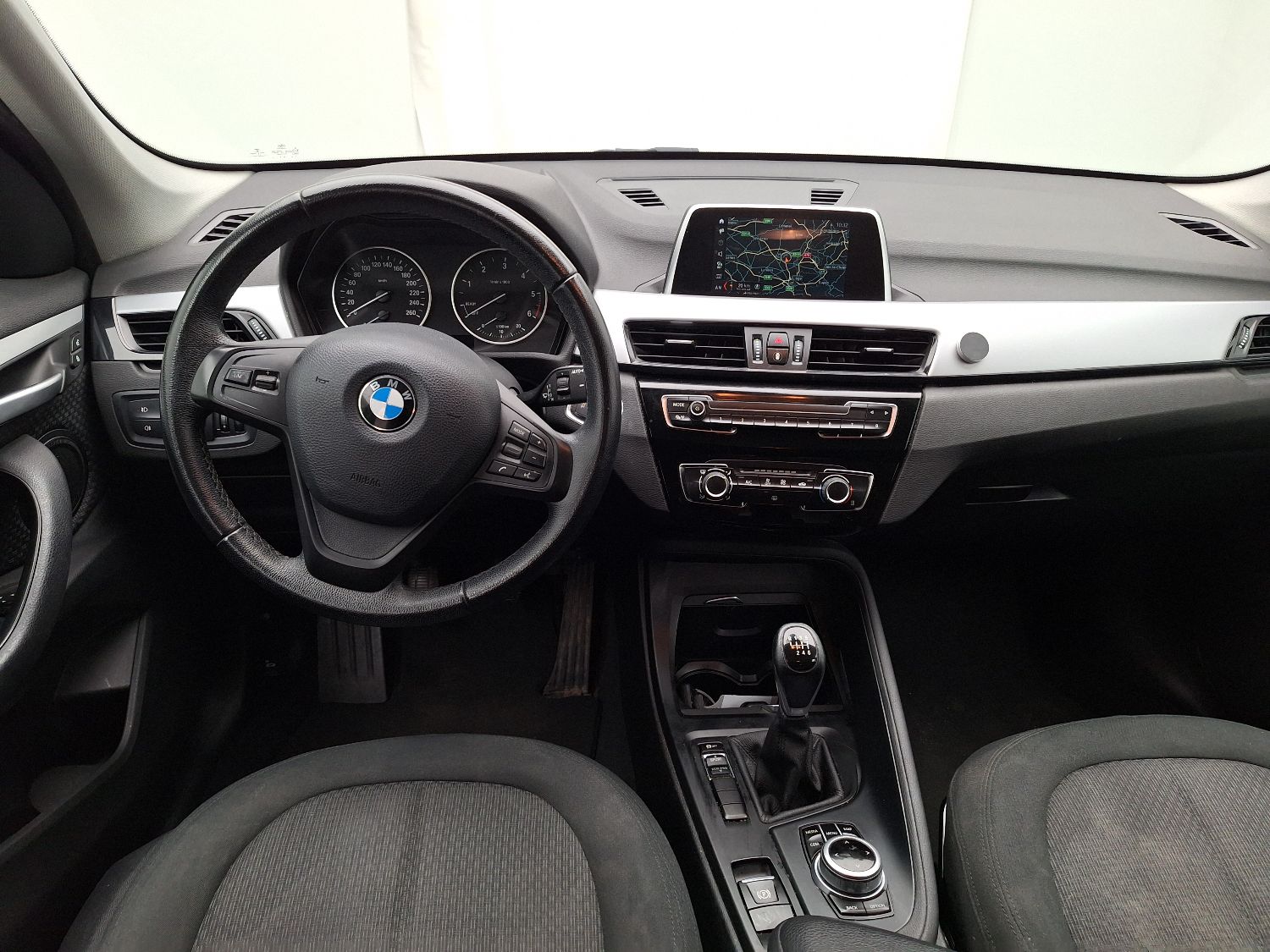 BMW, X1 '15, BMW X1 sDrive16d (85 kW) 5d photo