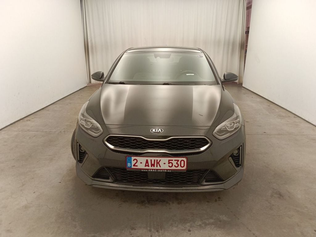 KIA Proceed GT Line 1.6 CRDi 136 DCT ISG 5d photo