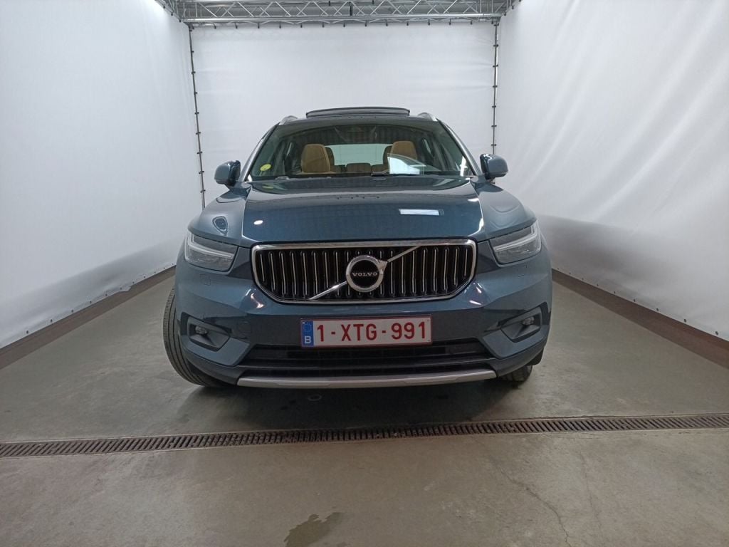 Volvo XC40 D3 AWD Geartronic Inscription 5d photo