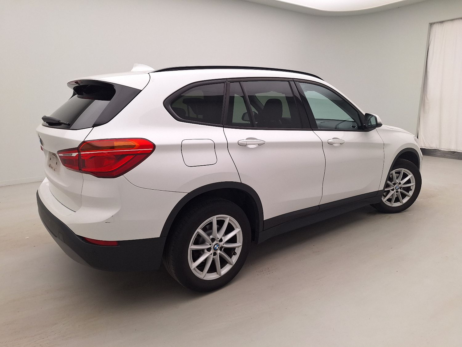 BMW, X1 '15, BMW X1 sDrive18iA (100 kW) 5d photo