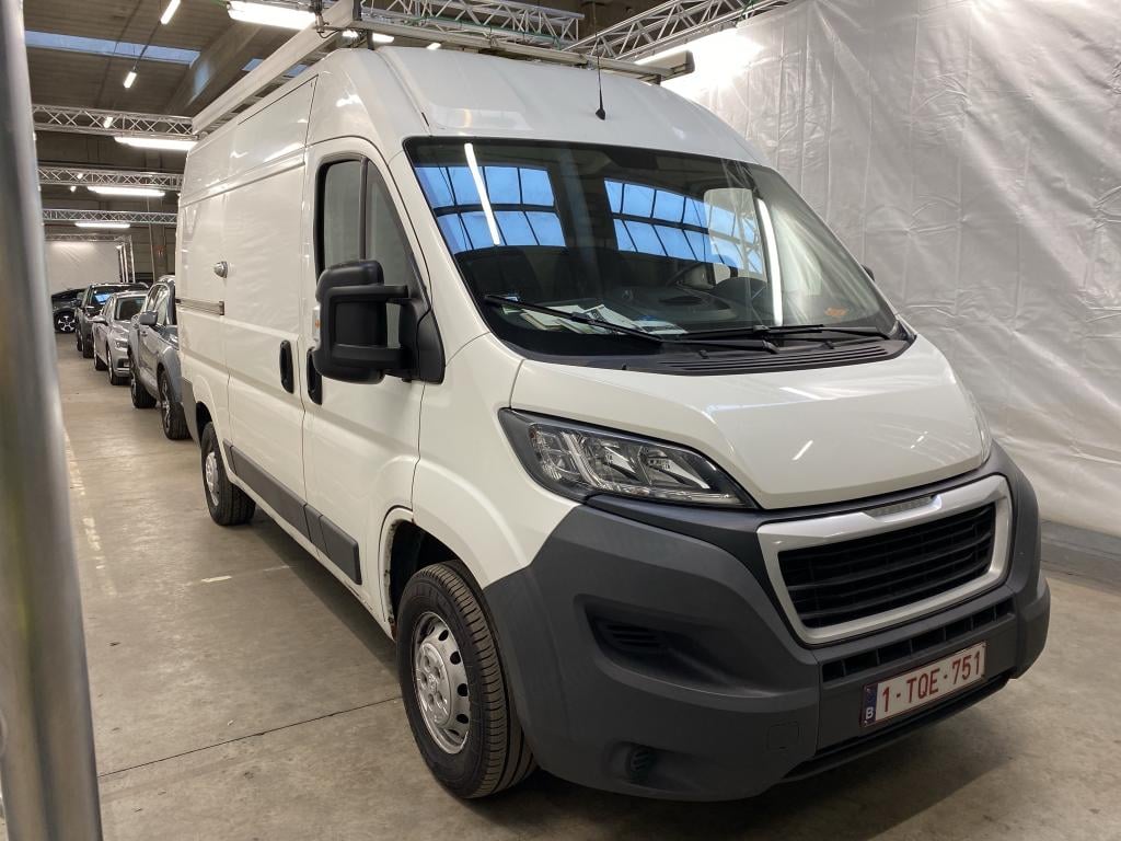 PEUGEOT BOXER 335 FOURGON MWB HR DSL - 2.0 BlueHDi L2H2 Premium S&amp;S photo