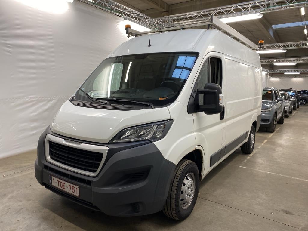 PEUGEOT BOXER 335 FOURGON MWB HR DSL - 2.0 BlueHDi L2H2 Premium S&amp;S photo