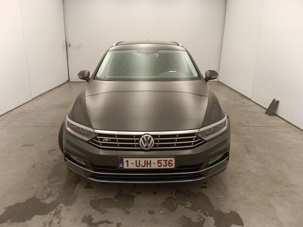 Volkswagen Passat Variant 2.0 TDI SCR 110kW Highline Business 5d photo